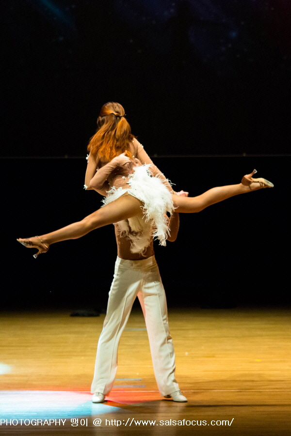 2009884393_16665021_ER7A3044.jpg
