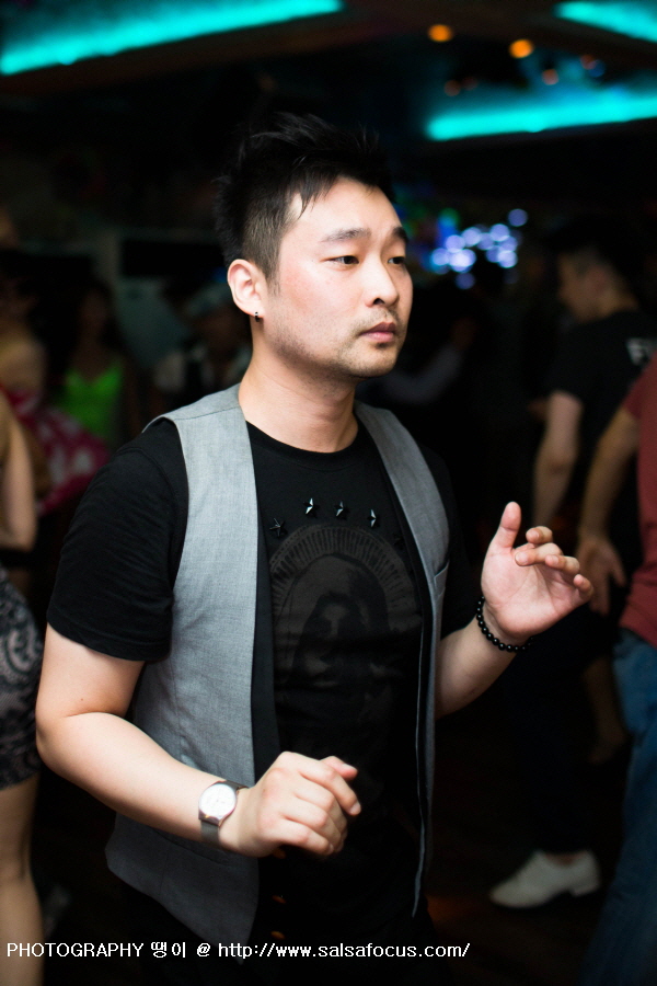 2093103372_3f89ee1b_ER7A2033.jpg