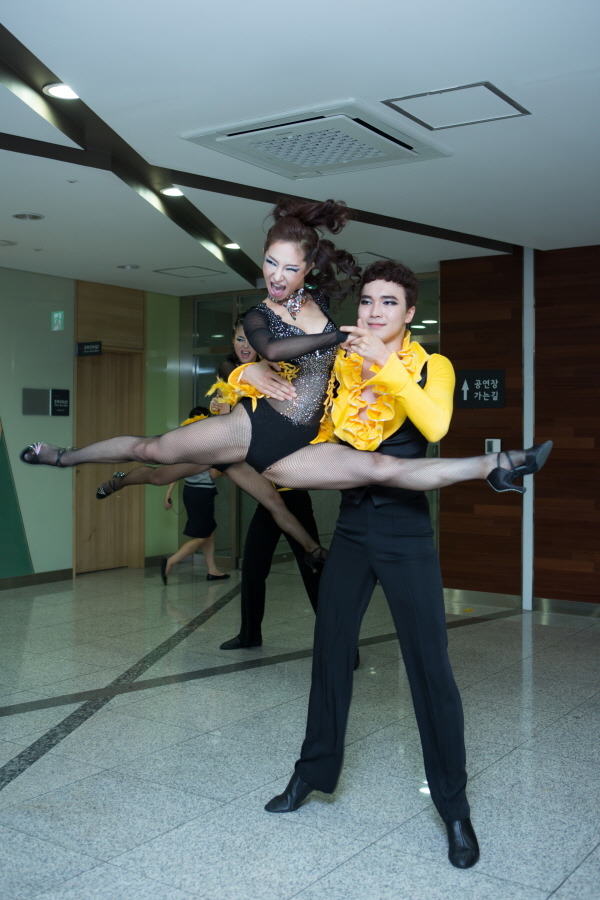 osalsa_1619_0001.jpg