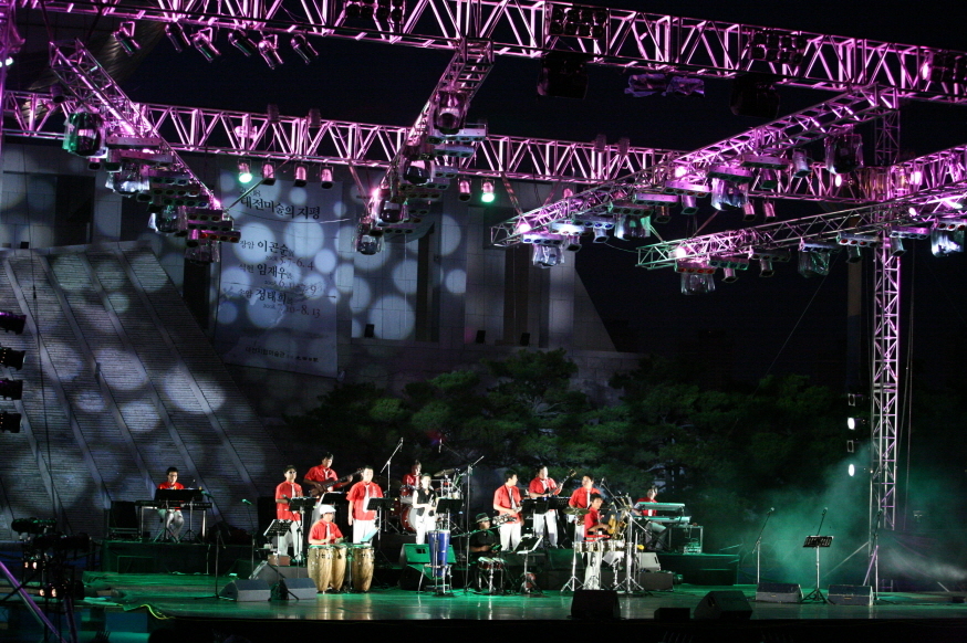 osalsa_285_0003.jpg