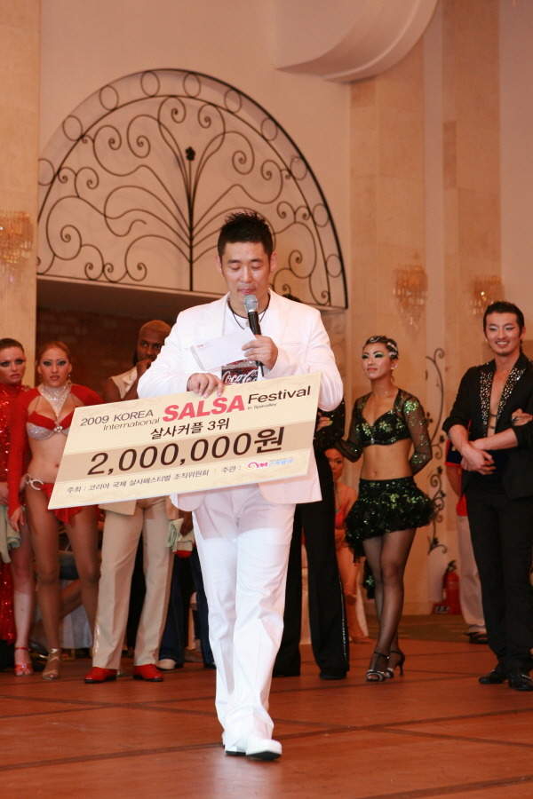 osalsa_582_0005.jpg