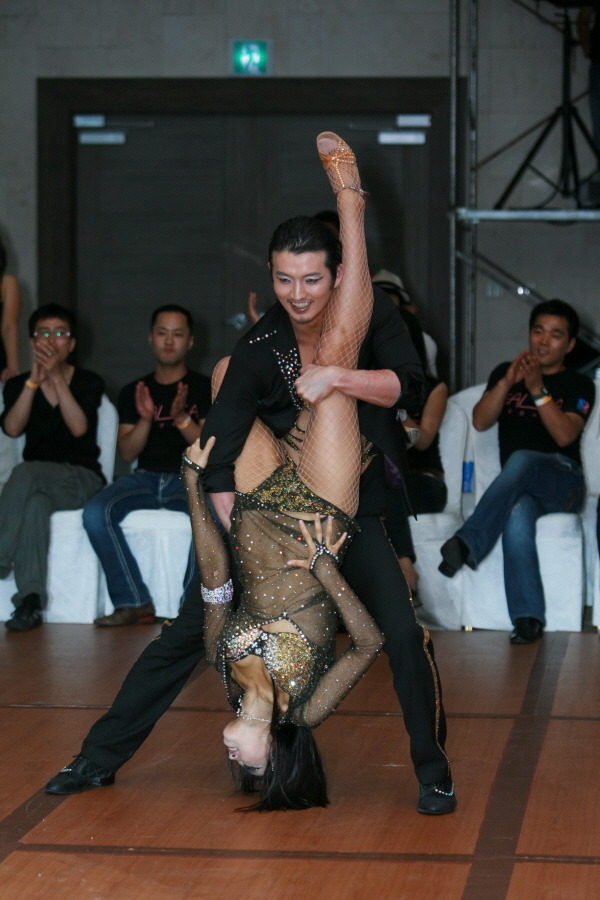 osalsa_585_0002.jpg