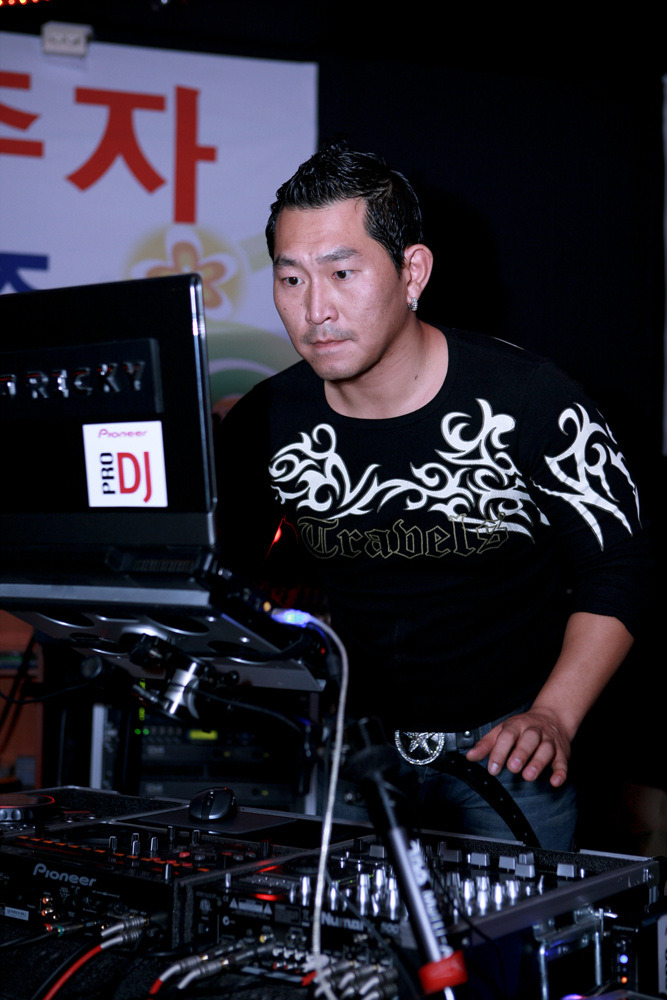 osalsa_672_0002.jpg
