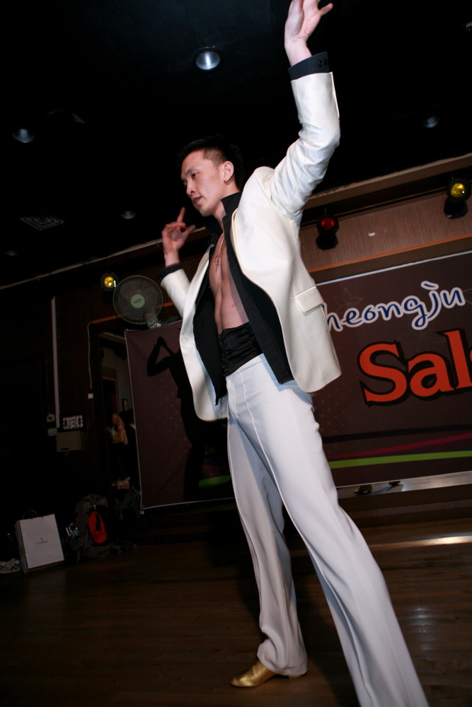 osalsa_687_0007.jpg