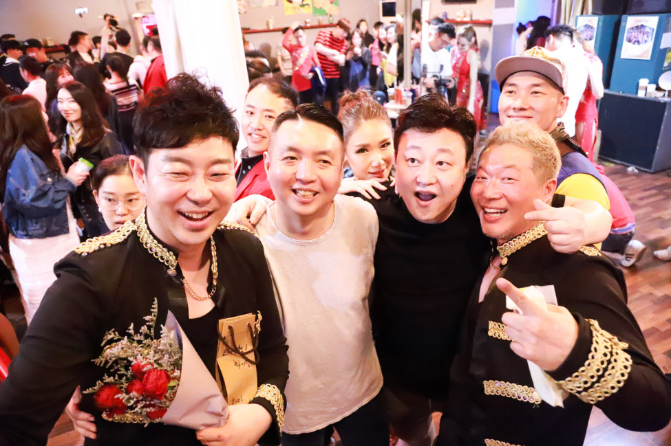 Good : Nogood : Down : Nick : Supporter : 보니따