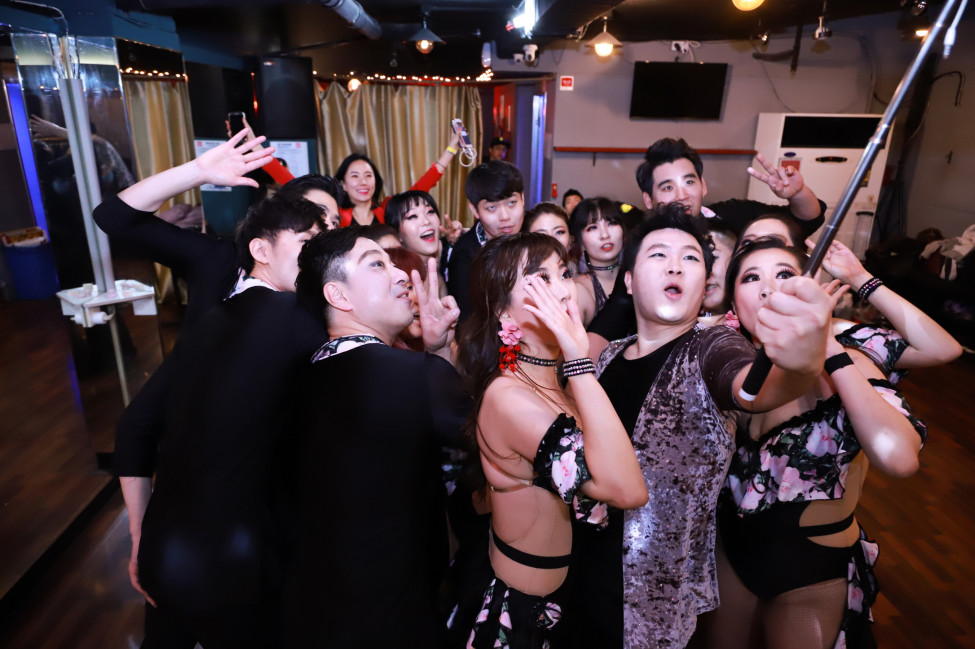 Good : Nogood : Down : Nick : Supporter : 보니따