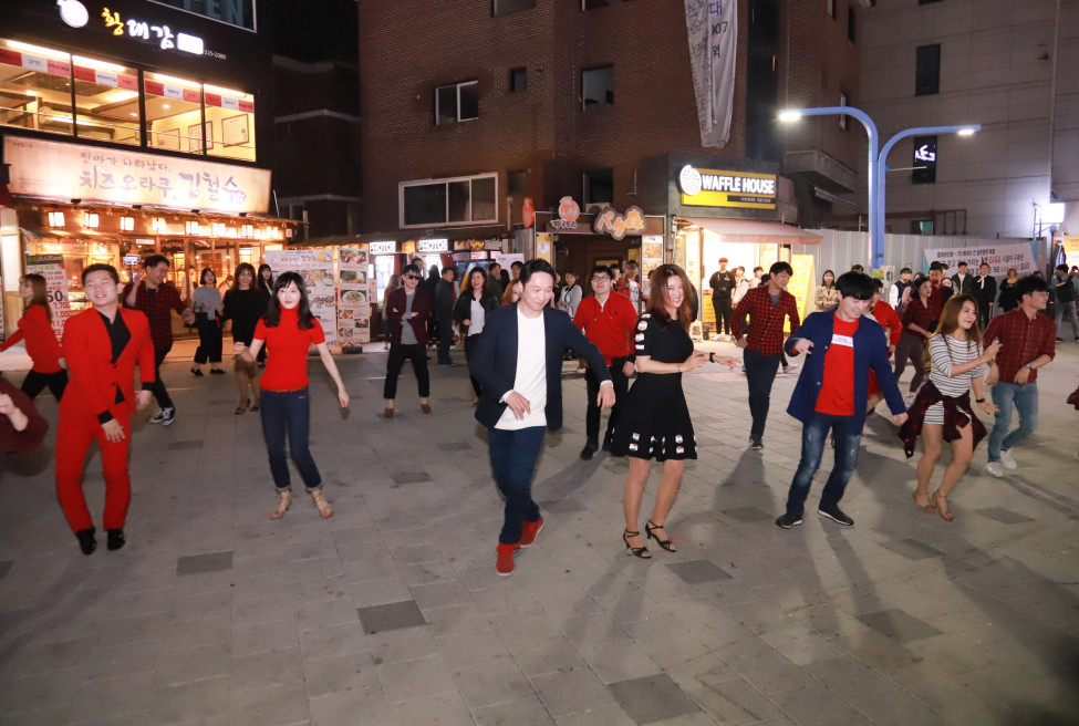 1030112813_FkNinoOv_ED8EB8ECA79119.jpg