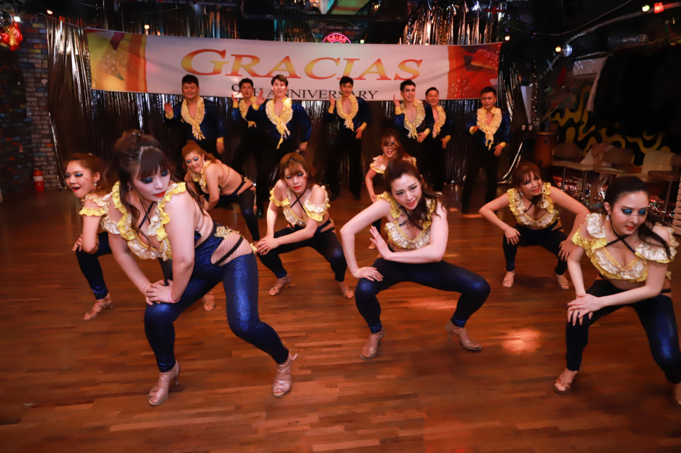 1030112813_qAOeyscp_ED8EB8ECA79117.jpg