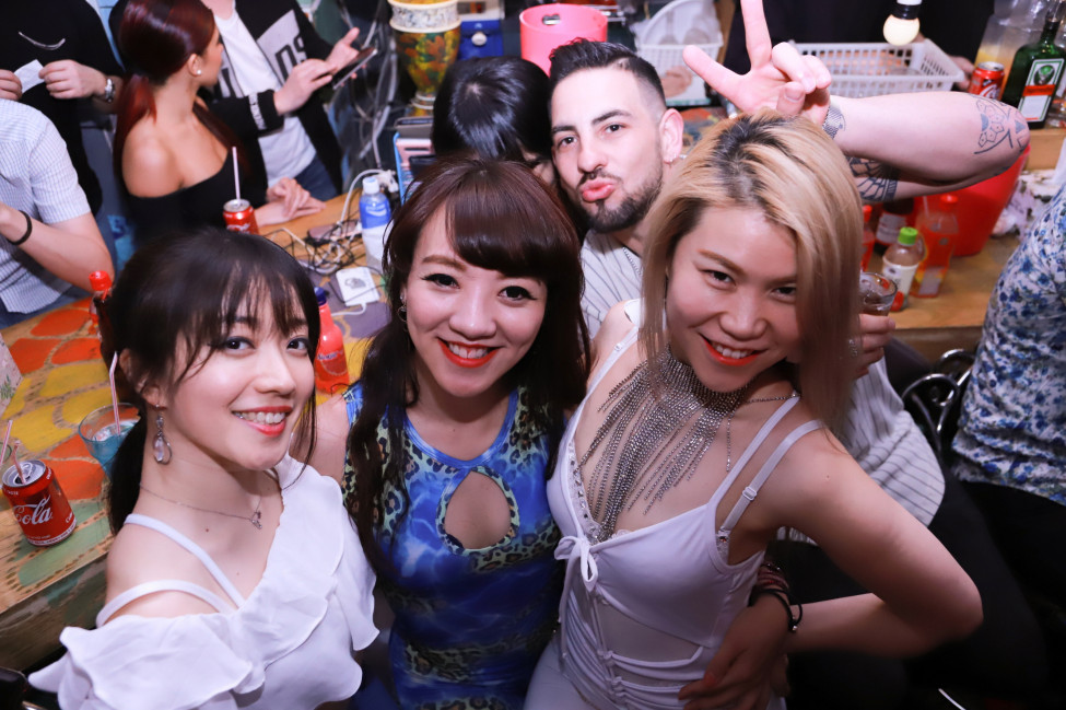1030118537_04UlATme_ED8EB8ECA791311.jpg