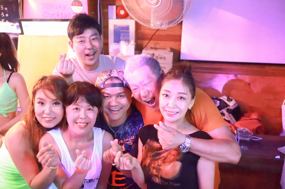 1030118537_5EBDwS1h_ED8EB8ECA79180.jpg
