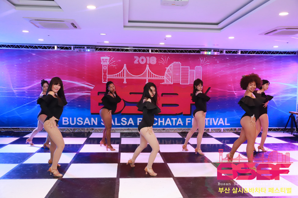 1030118537_DKJWsLAi_IMG_6877.jpg