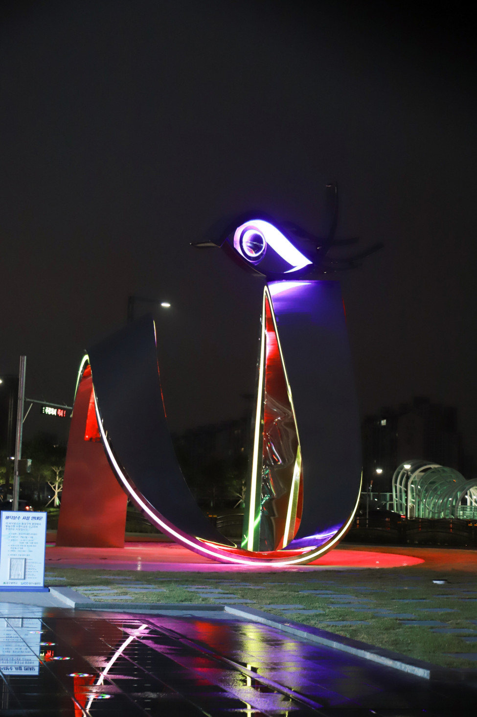 1030118537_DYCxRX80_1.JPG