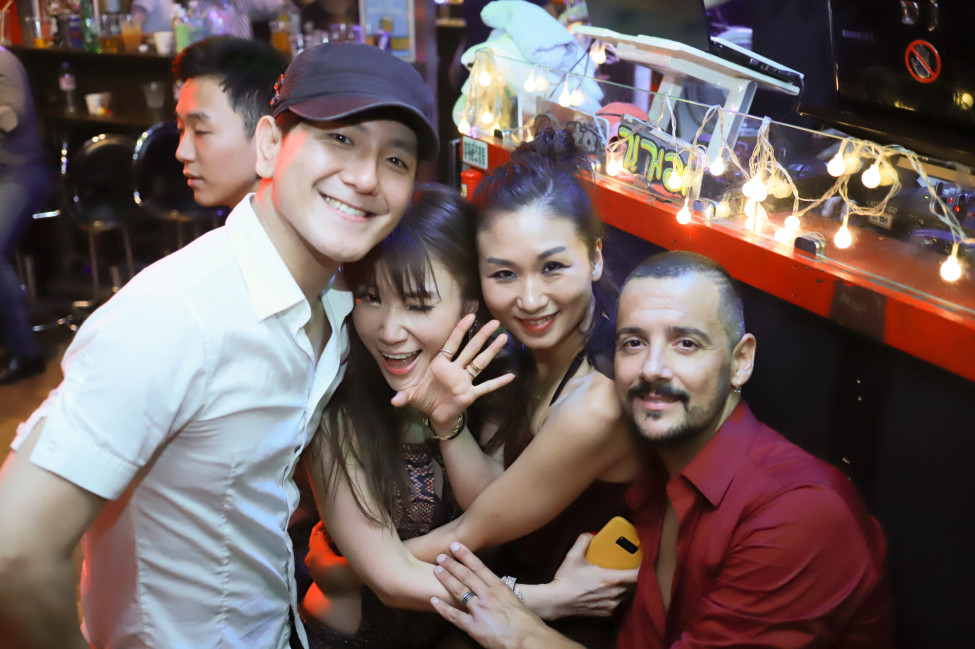 1030118537_Ddr6KiQJ_ED8EB8ECA791218.jpg