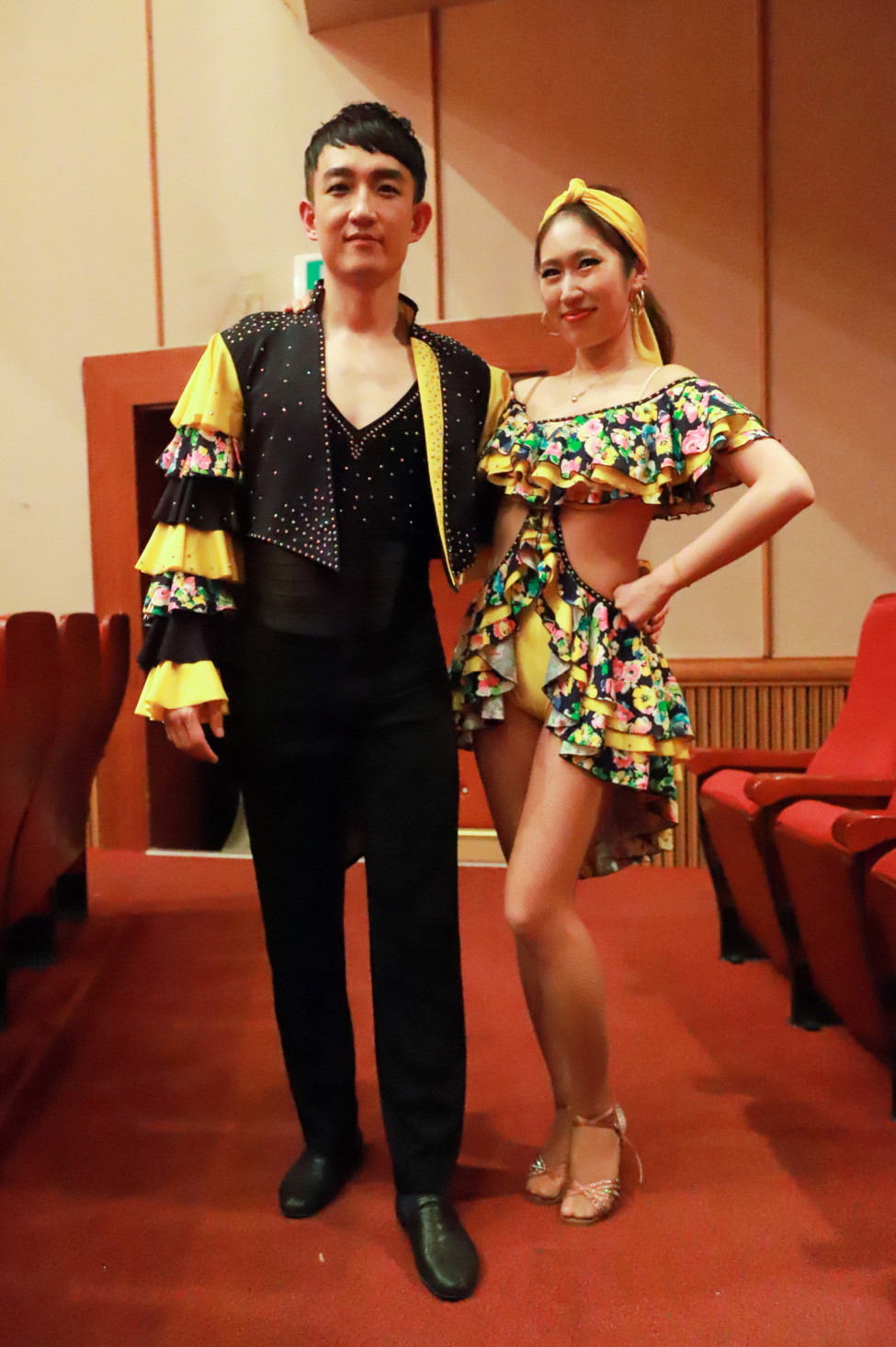 1030118537_JB1ZysLh_70.JPG