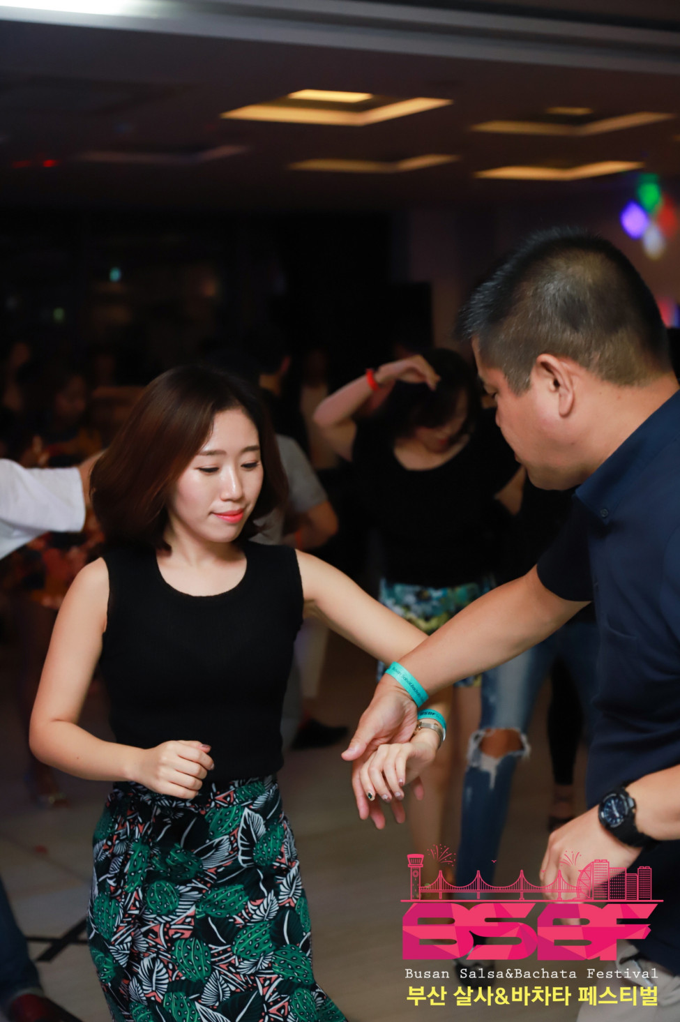 1030118537_NHSJP8jp_ED8EB8ECA79147.jpg
