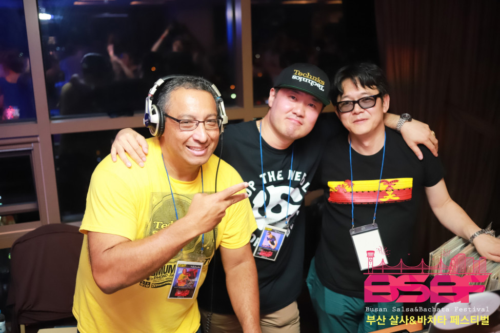 1030118537_RIvcoJZM_ED8EB8ECA791170.jpg