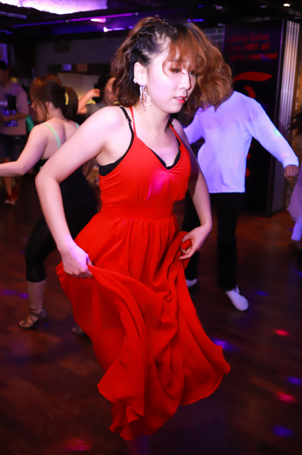 1030118537_RcC3l9x0_ED8EB8ECA79127.jpg