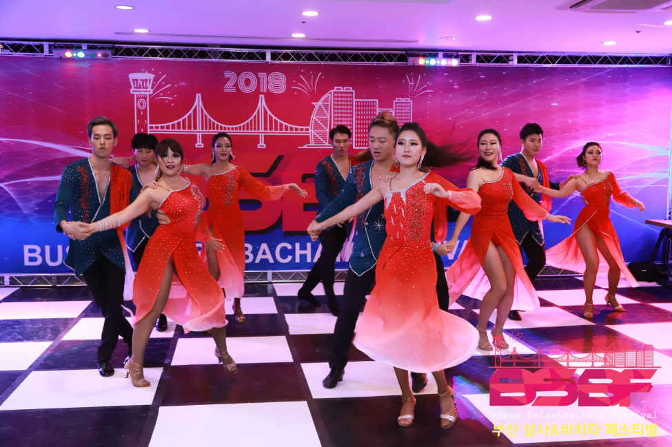 1030118537_Vd5D23x8_ED8EB8ECA791130.jpg