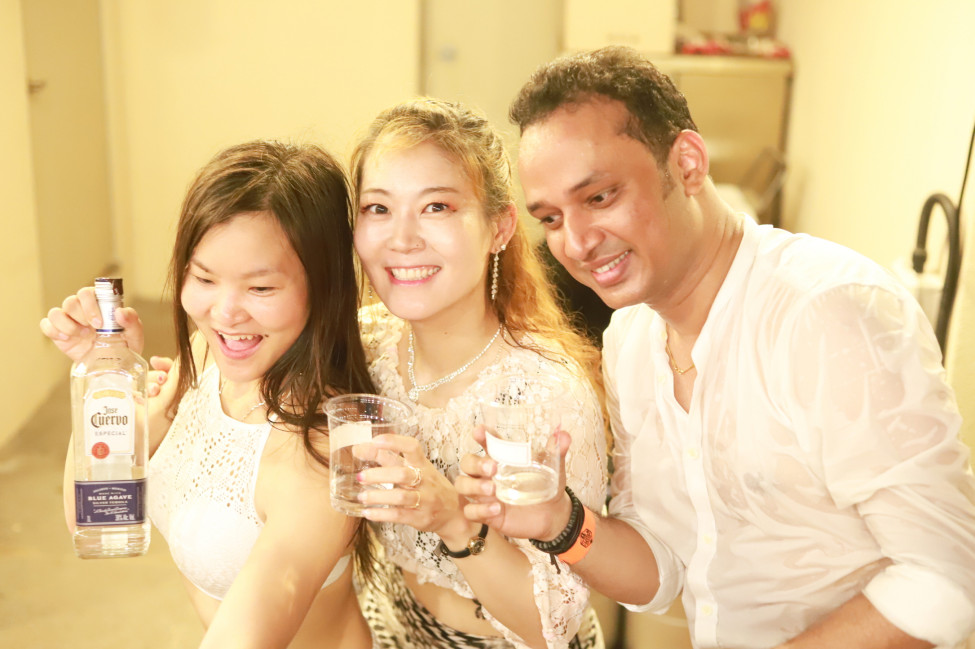 1030118537_YL6asm8p_ED8EB8ECA791176.jpg