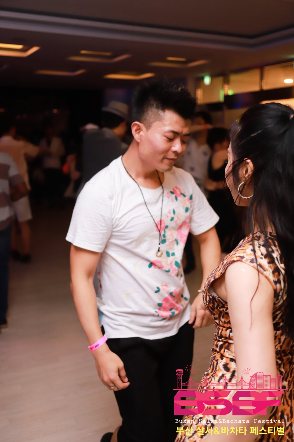 1030118537_cS4aAoMX_ED8EB8ECA791123.jpg