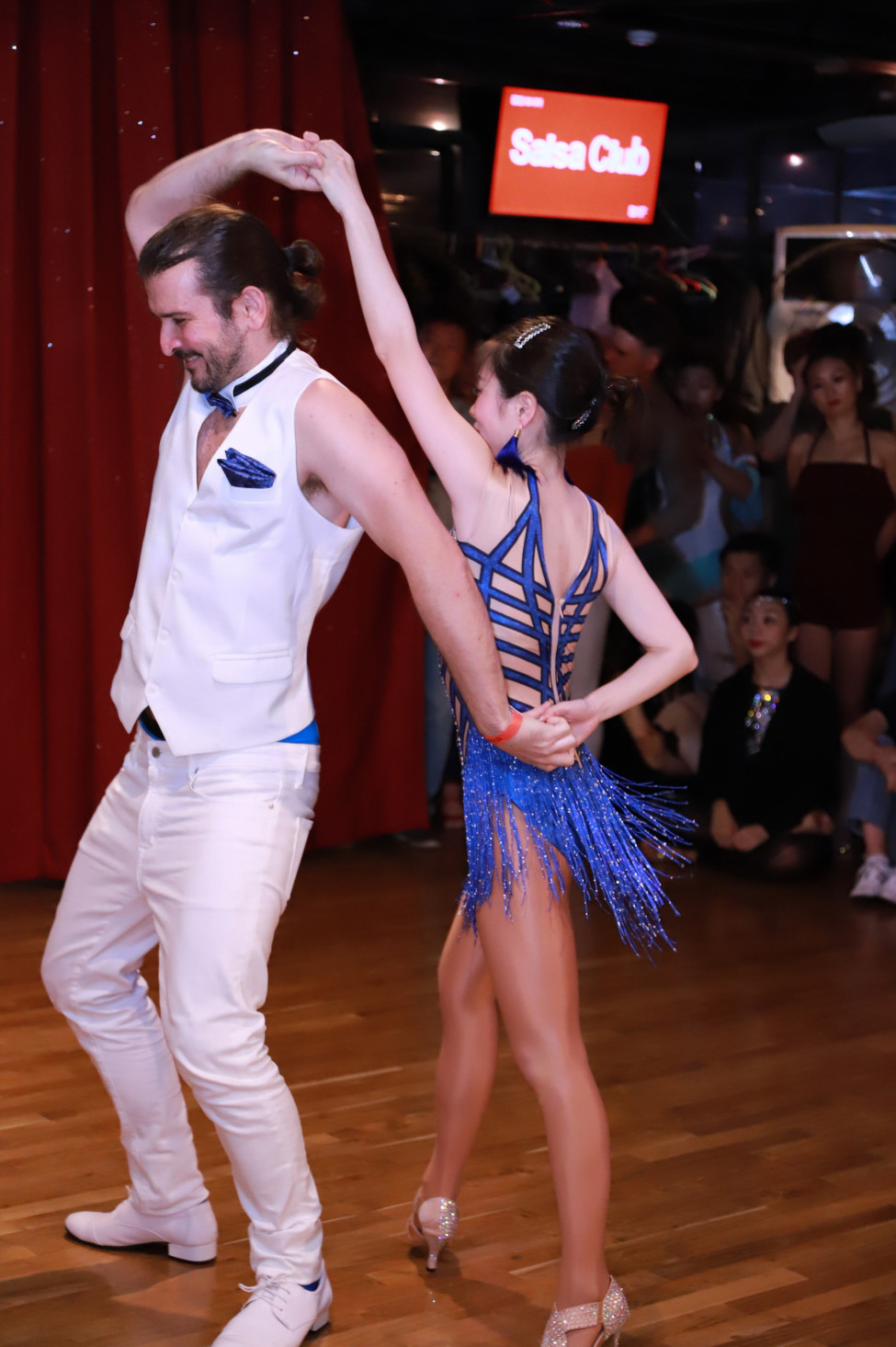 1030118537_g4y7mjCd_ED8EB8ECA79166.jpg