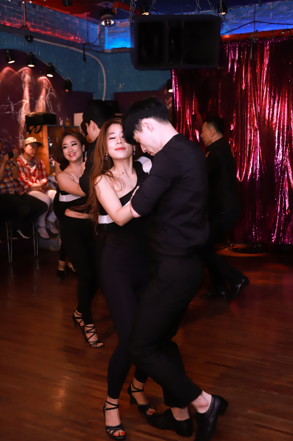 1030118537_h7SWu5Rm_ED8EB8ECA79154.jpg