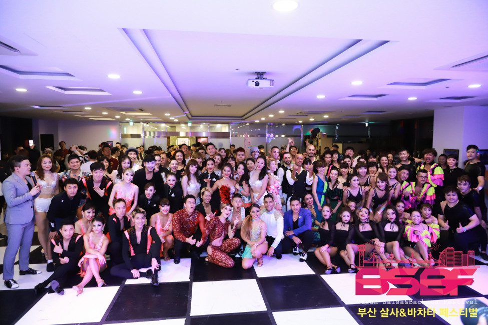 1030118537_m1EUpDtn_ED8EB8ECA7916.jpg