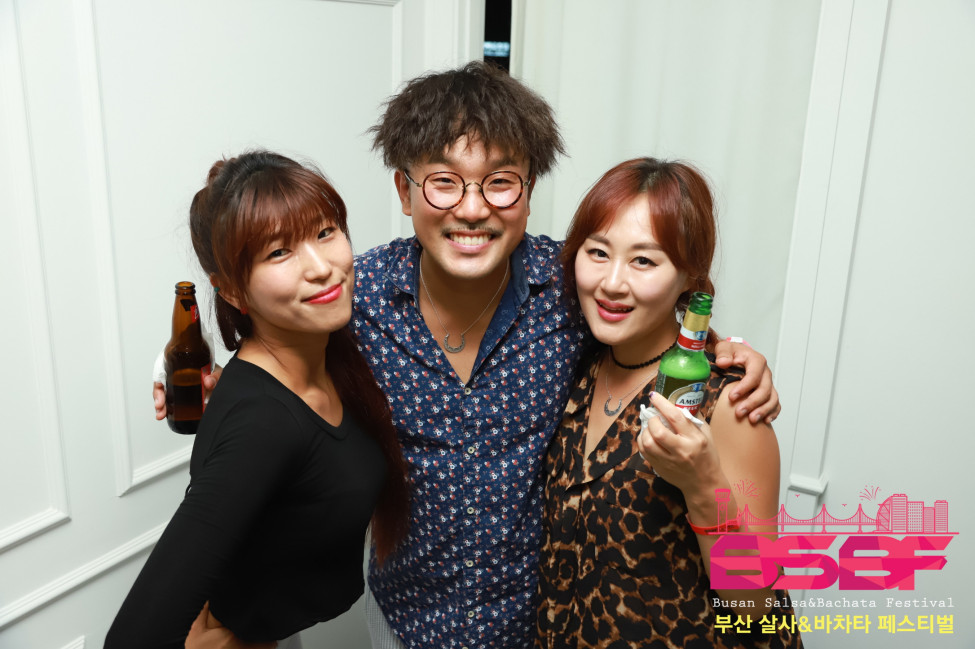 1030118537_oyrzl6Iu_ED8EB8ECA791186.jpg