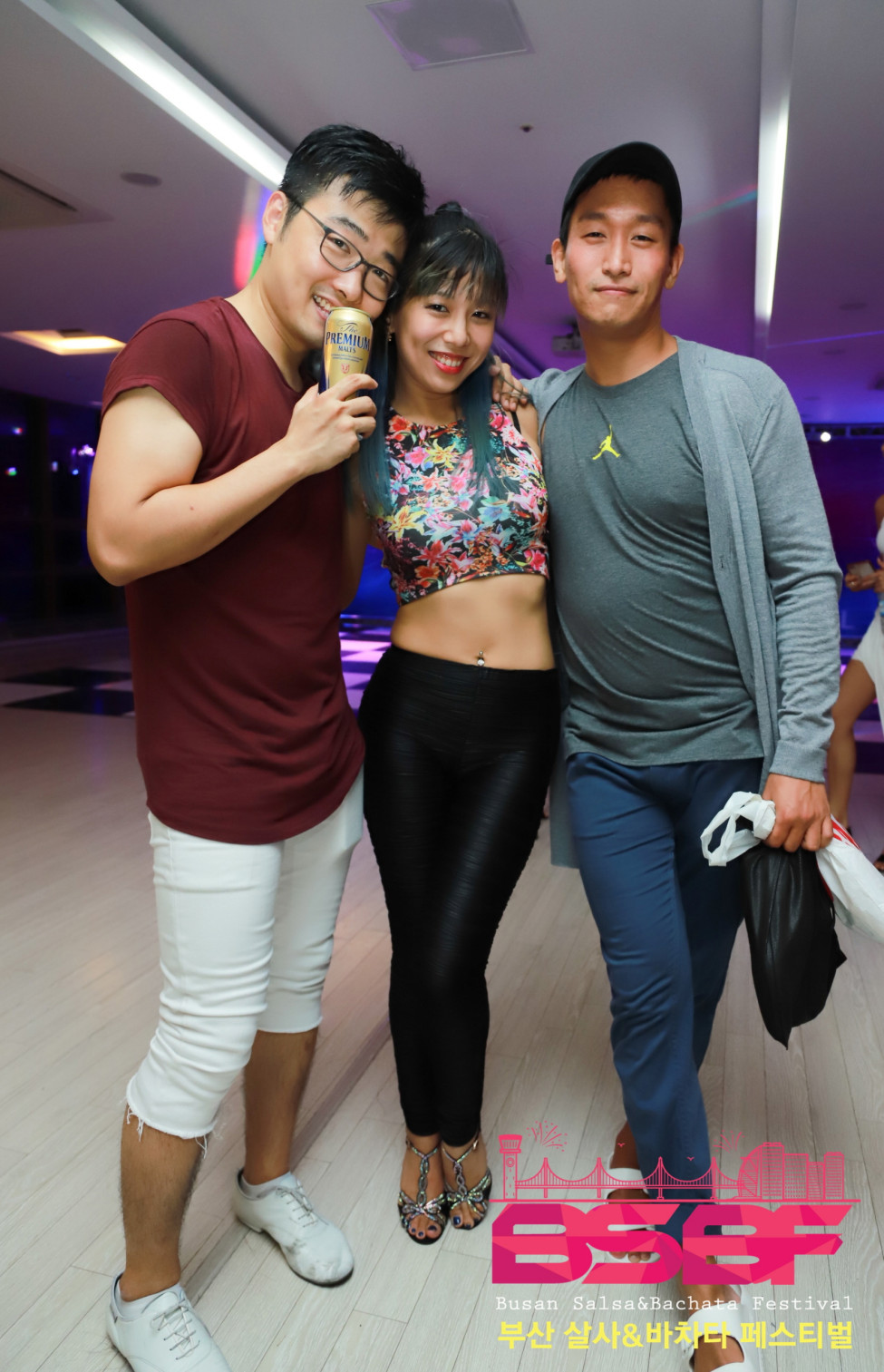 1030118537_tUodaSDm_ED8EB8ECA791274.jpg
