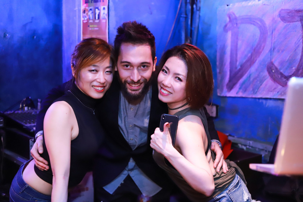 1030118537_wDZ9JrGu_592.JPG