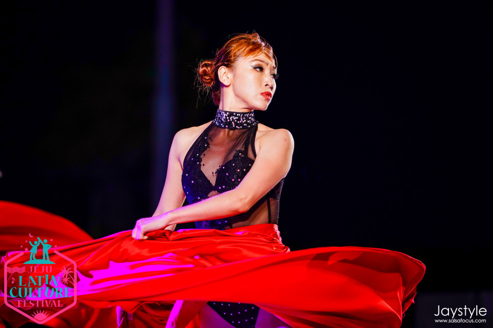 2039003761_GFxDn6ds_JAY08717as.jpg