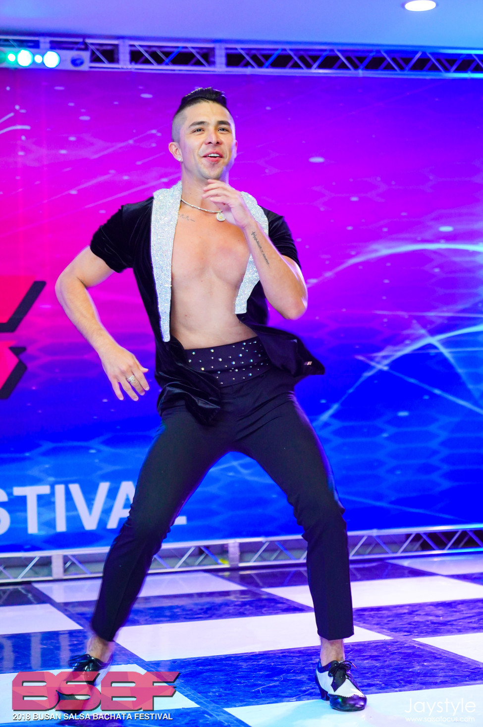 2039003761_I8CfykYJ_JAY08766as_logo.jpg