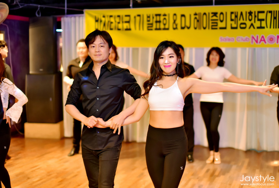 2039003761_tnagu9AR_JAY_9493.jpg