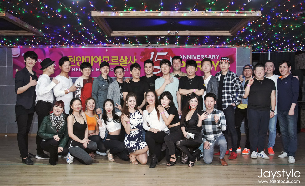 239041461_PH61qUu9_JAY04722_logo_s.jpg
