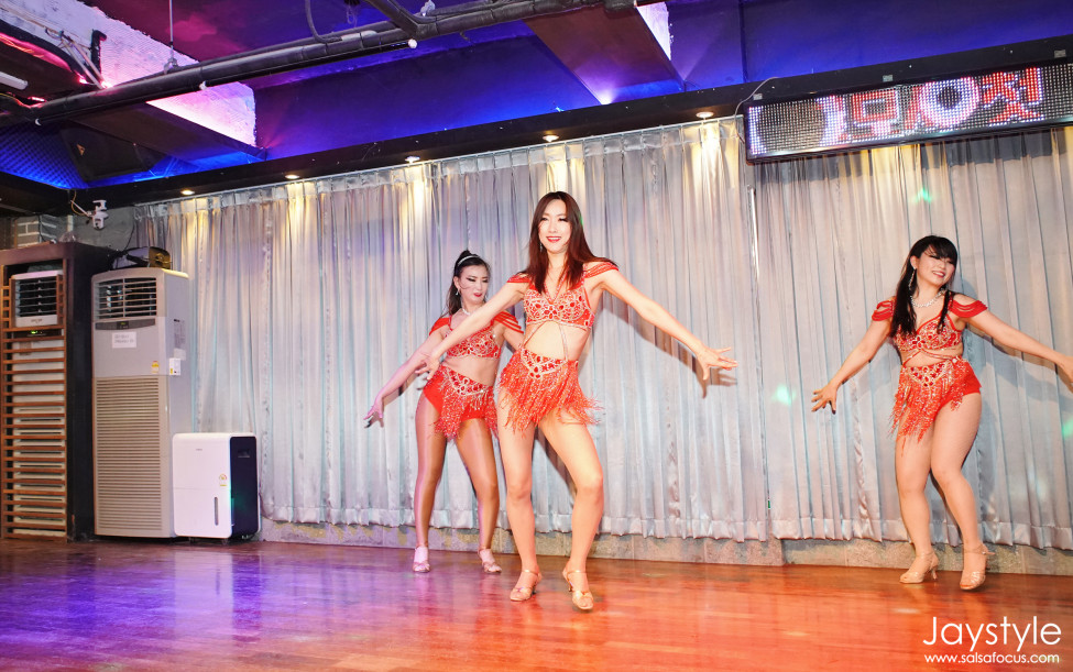 239041461_p6saeZiq_JAY10457.jpg