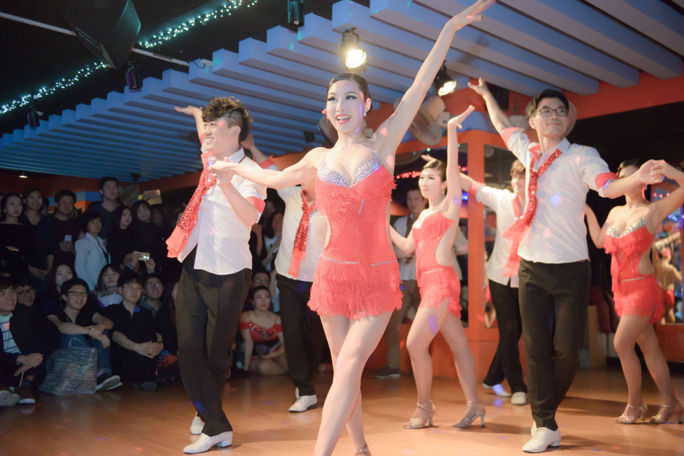 31329483_A2sGdlQy_batch_DSC_2295.jpg