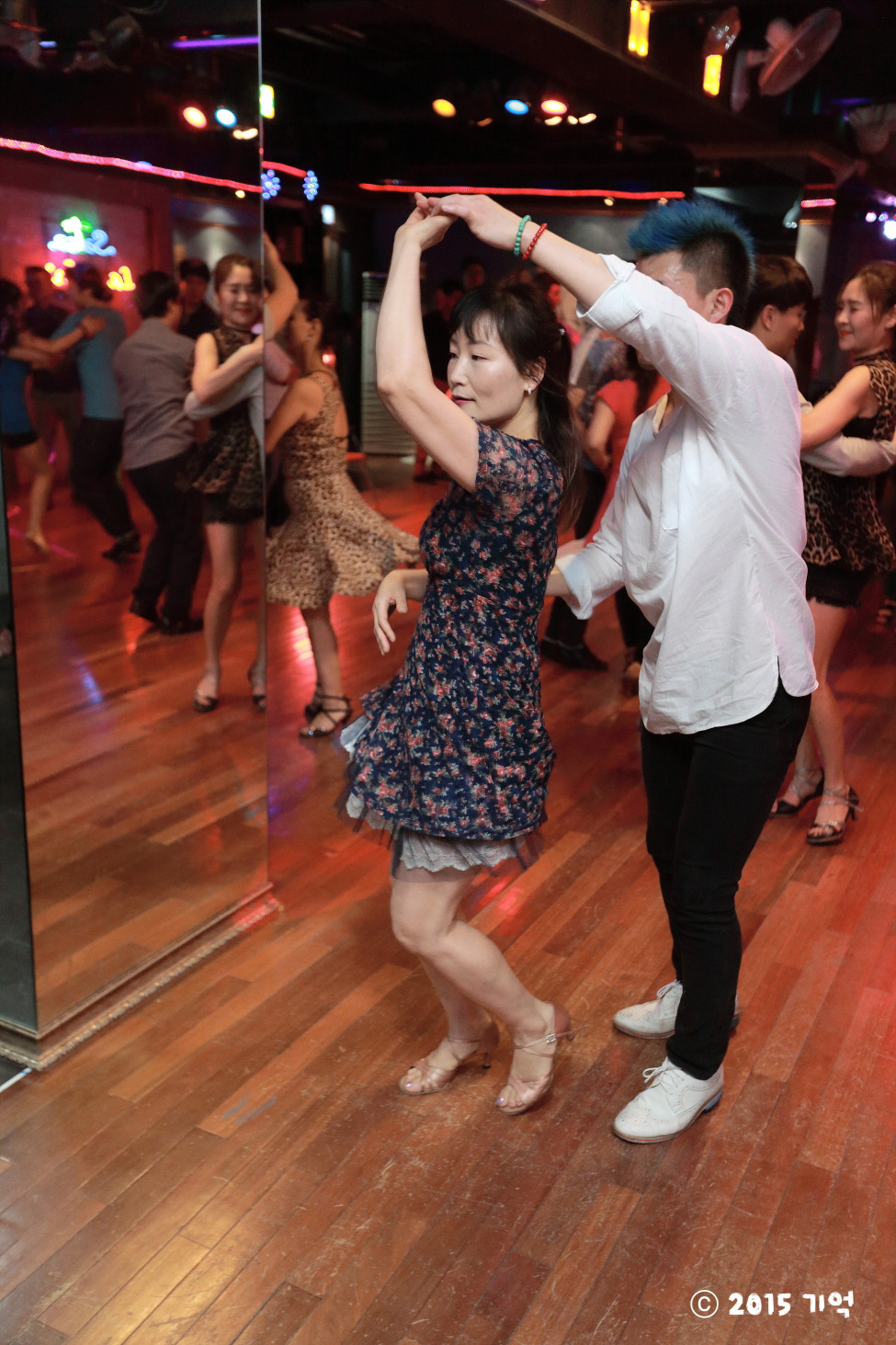 2949096618_bSklsIfF_sf-30.JPG