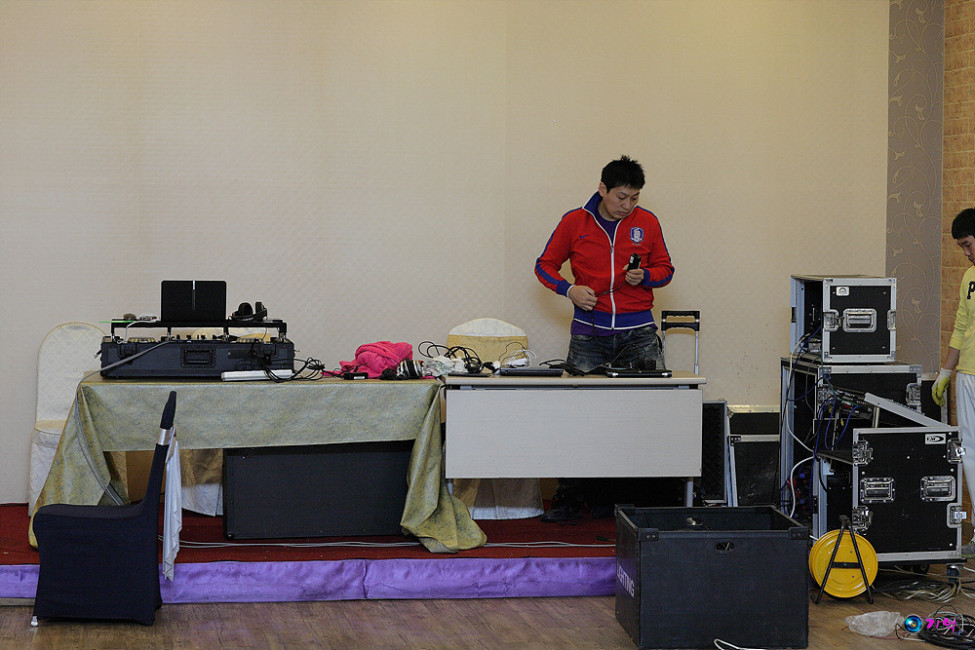 osalsa_284_0009.jpg