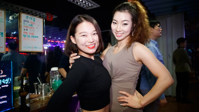 Selene Social Party