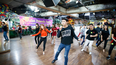 줄리엣 프렌즈 파티 01