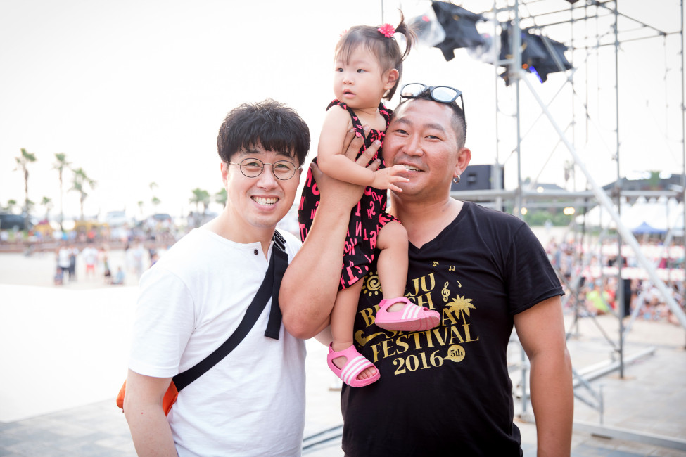 3232238337_a7HBbqYj_OSS_2335.jpg