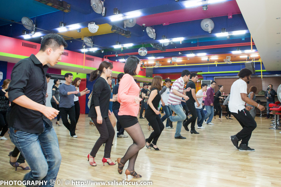 Good : Edith, Nogood : Down : Nick : Supporter : 맘보