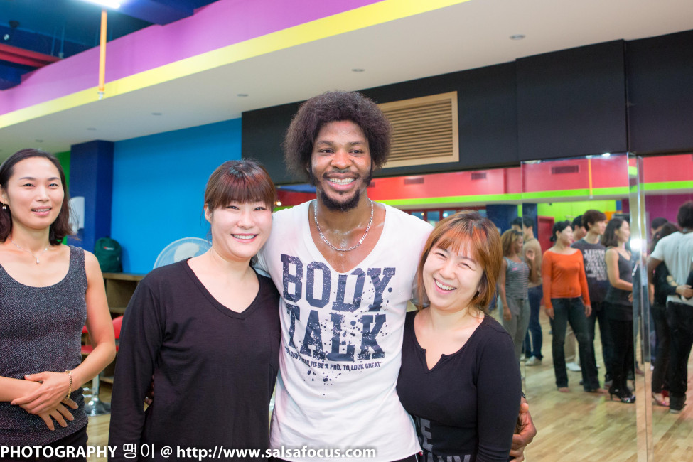 Good : Edith, Nogood : Down : Nick : Supporter : 맘보