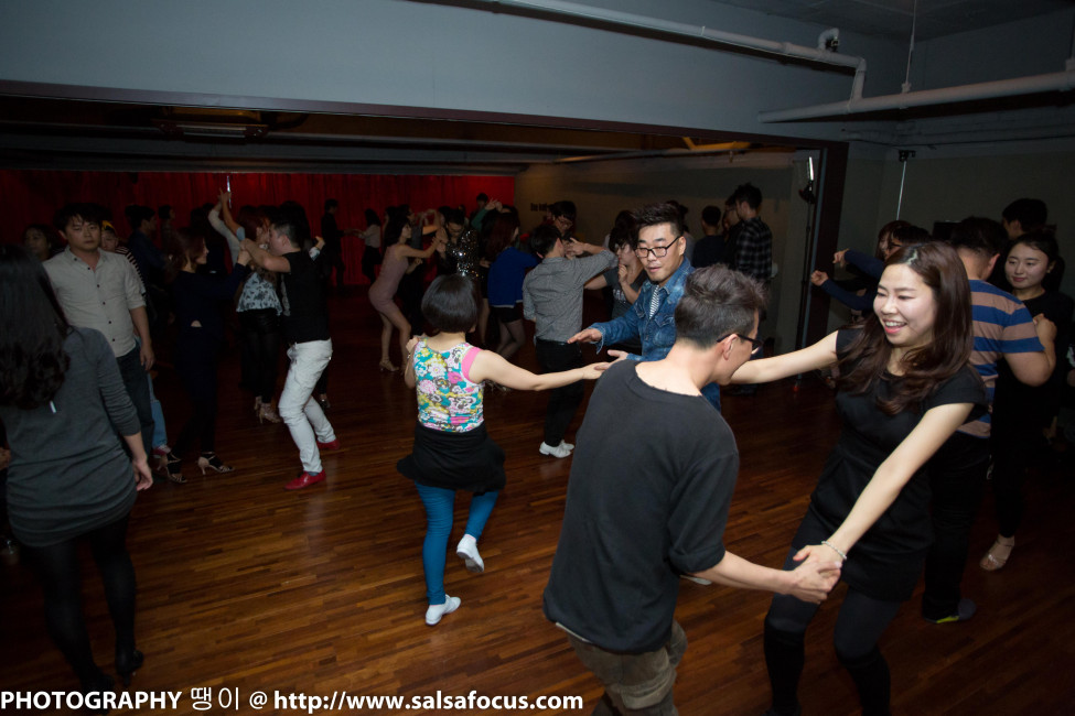 Good : salsoul, Nogood : Down : Nick : Supporter : 