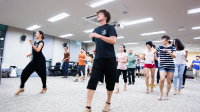 2013Asia Latin Music & Salsa Festival 대기실 1/3